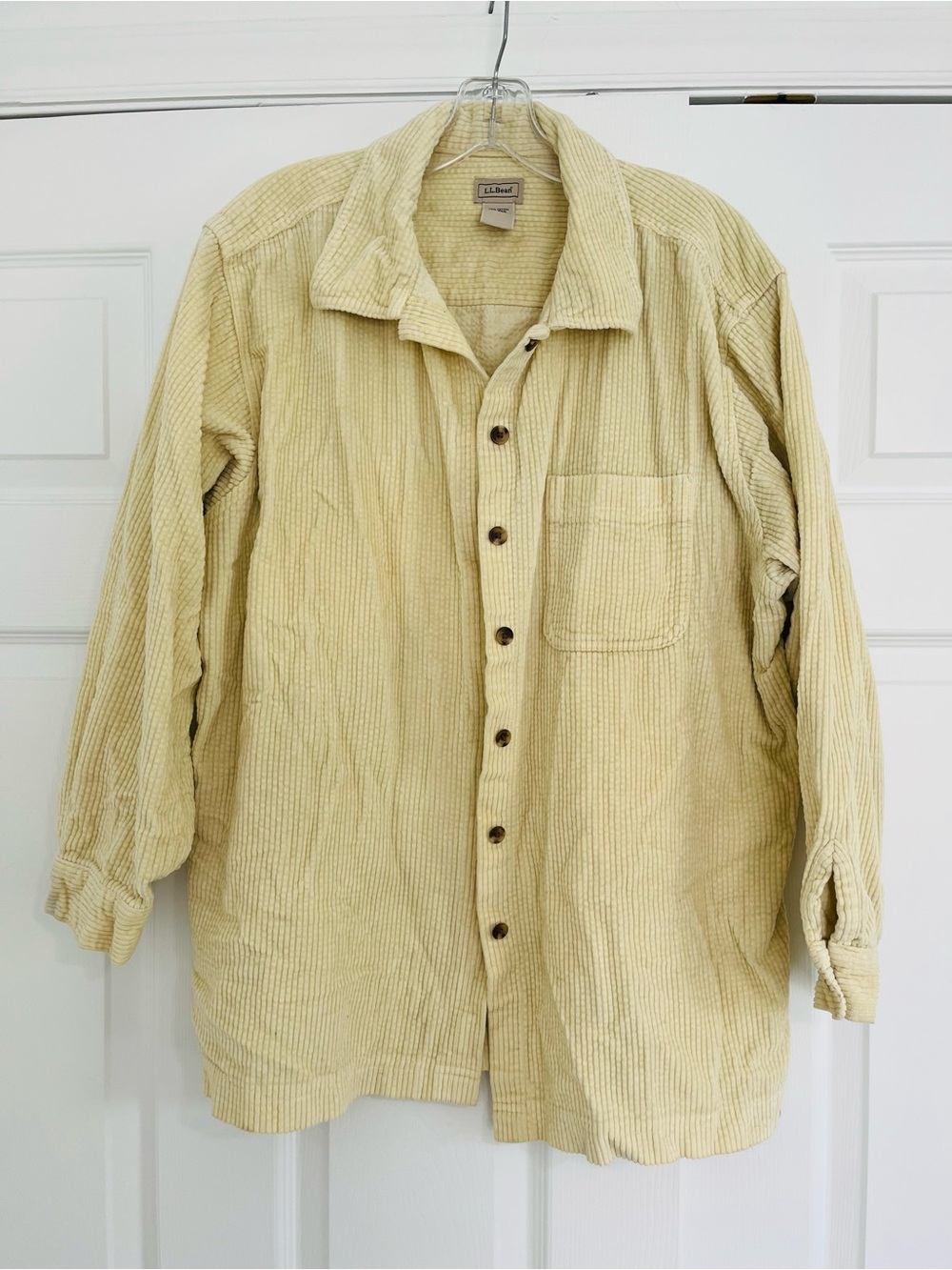 L.L. Bean Men's Light Yellow Corduroy Button-Up Jacket